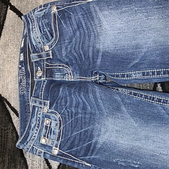 MISS ME EMBROIDERED BLING STUD DISTRESSED MID-RISE BOOT-CUT DENIM JEAN - Picture 14 of 16